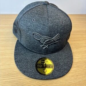 New Era 59 Fifty Baltimore Orioles 2018 Club House Collection Heather Black Cap